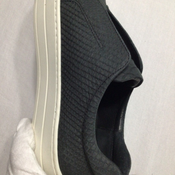 J Slides snakeskin platform sneaker - Picture 12 of 16